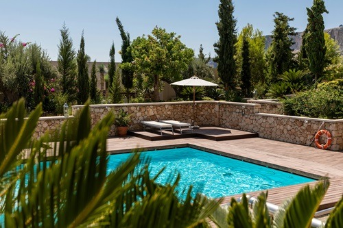 Salt Water Pool Costs Atascocita